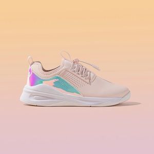 Cloves Limited Edition 2021 Nursing Shoes